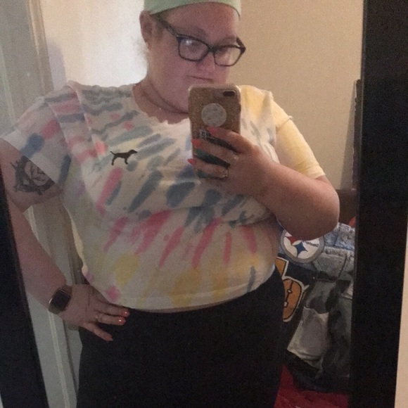 Meet your Posher, Dani - Picture 3 of 4